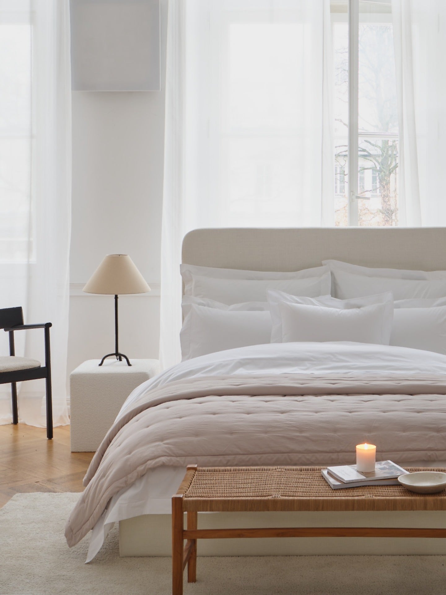 Satynowy Komplet Pościeli z Ozdobną Listwą + Prześcieradło